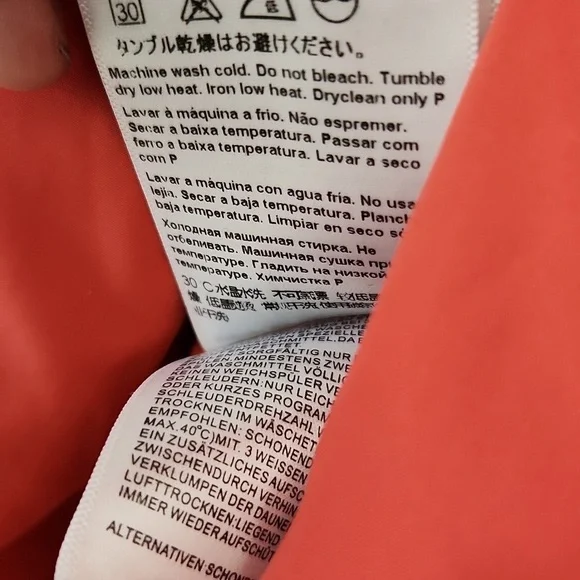 Rare ESCADA Puffer Down Filled Full Zip Jacket Lipstick Print Fur Hood Size 42 Puffers